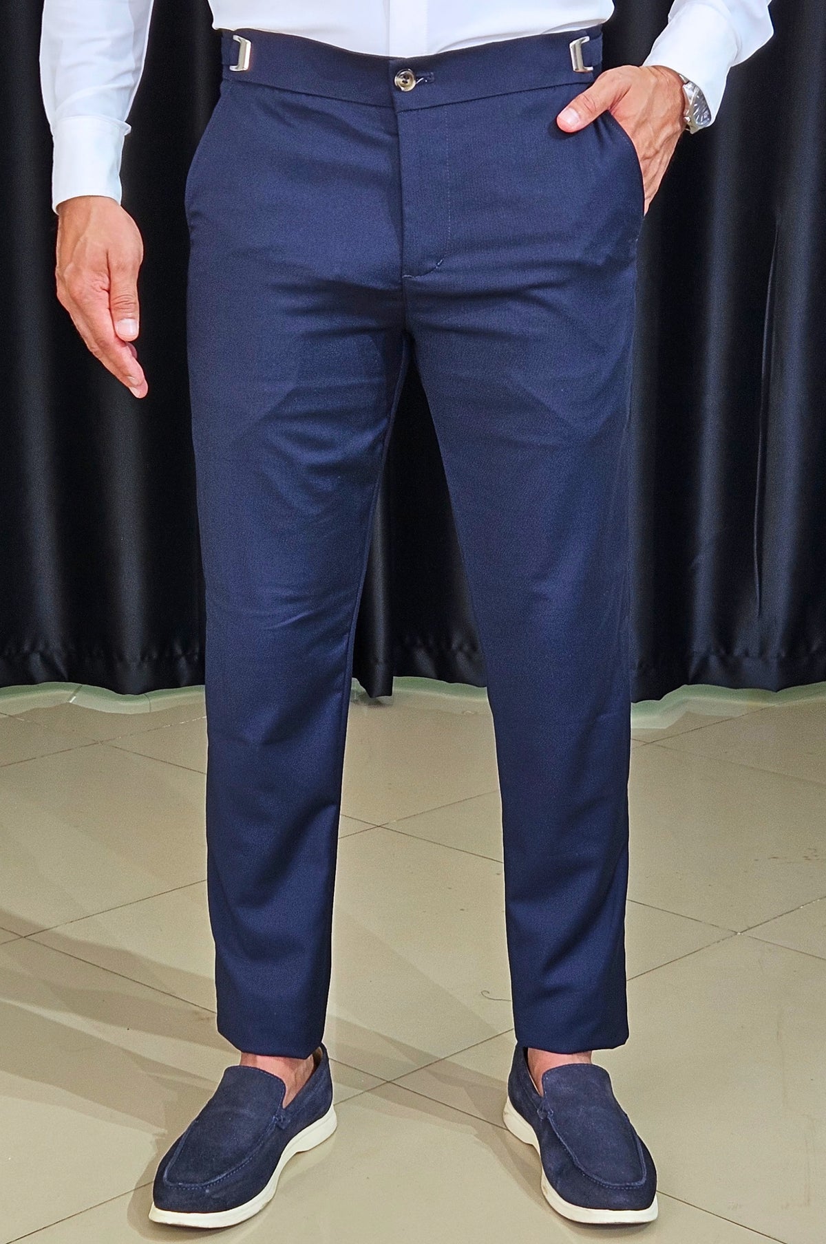 Calça Mônaco com Ajuste