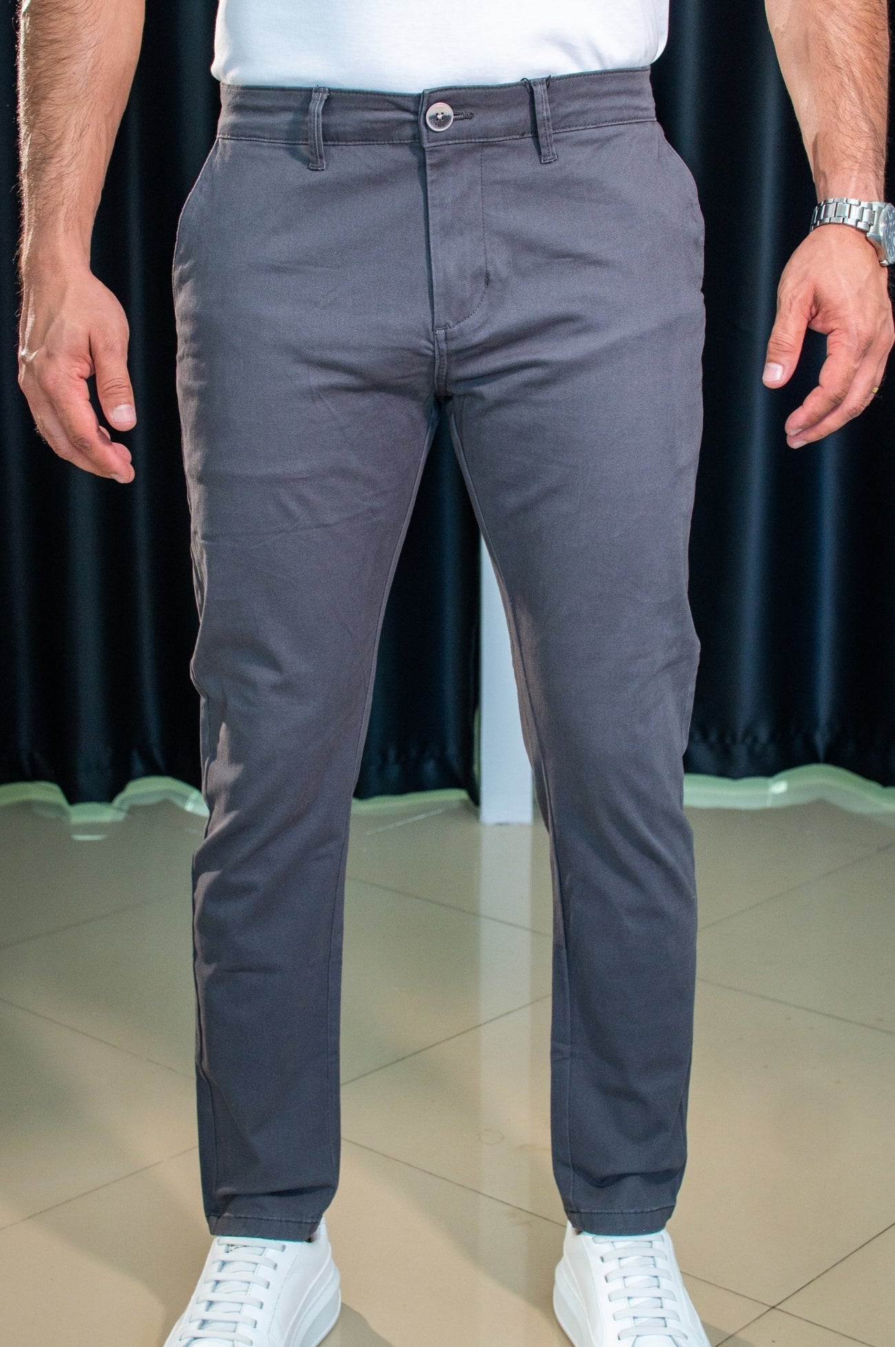 KIT - 3 Camisetas Pima + 1 Calça Chino + 1 Bermuda Piastri