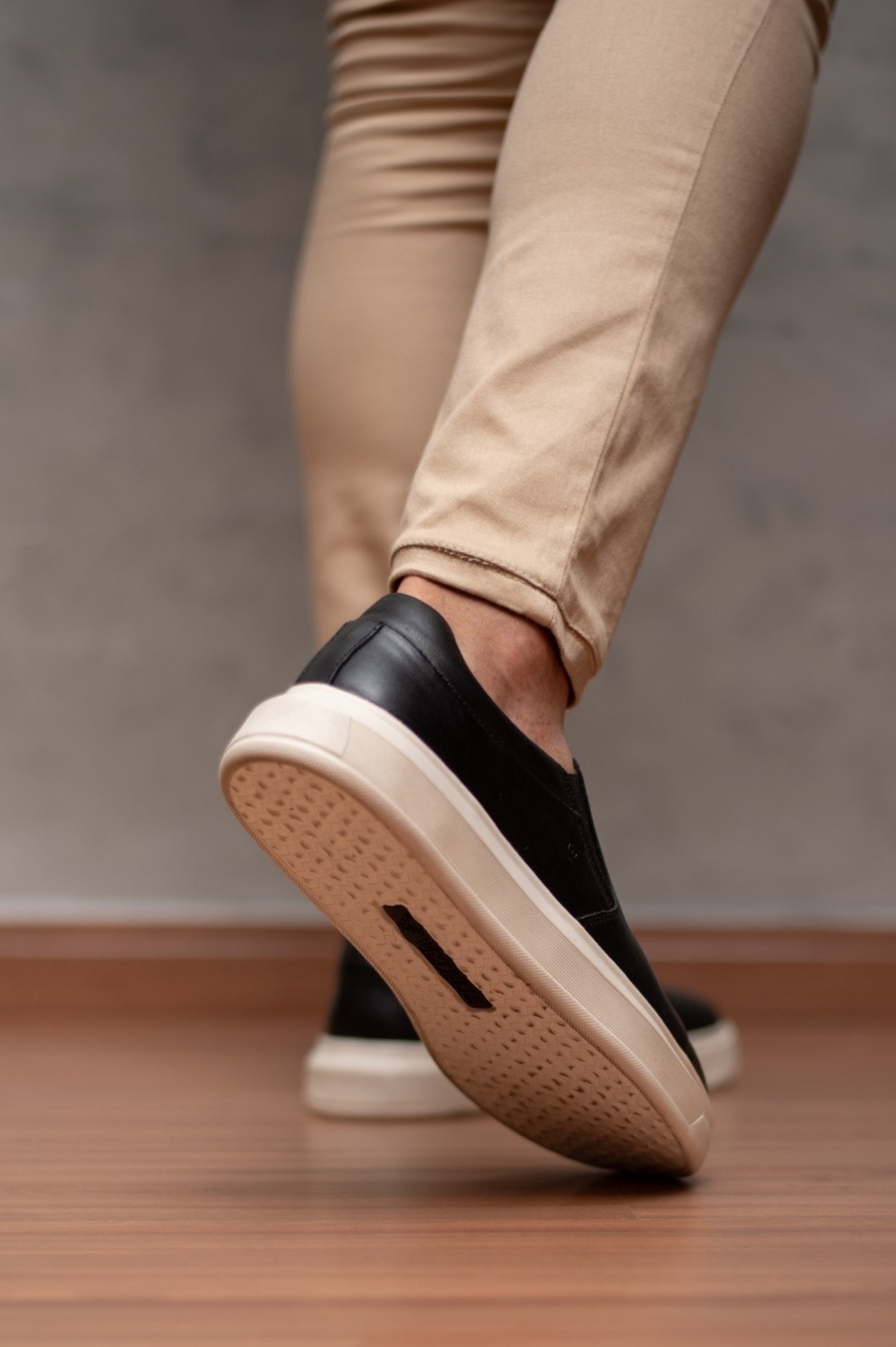 Tênis Slip On Comfort