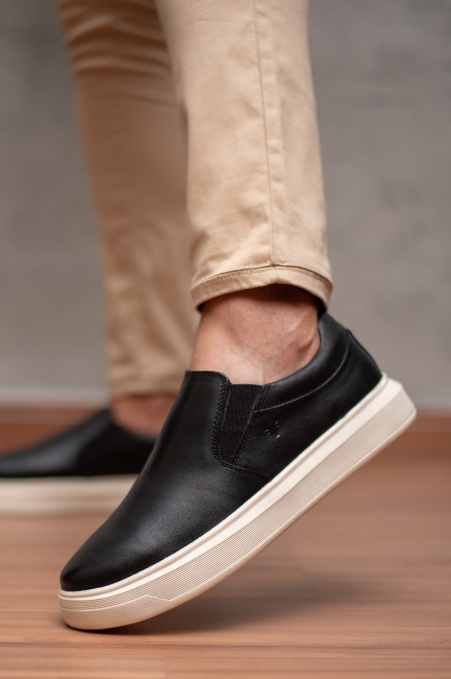 Tênis Slip On Comfort